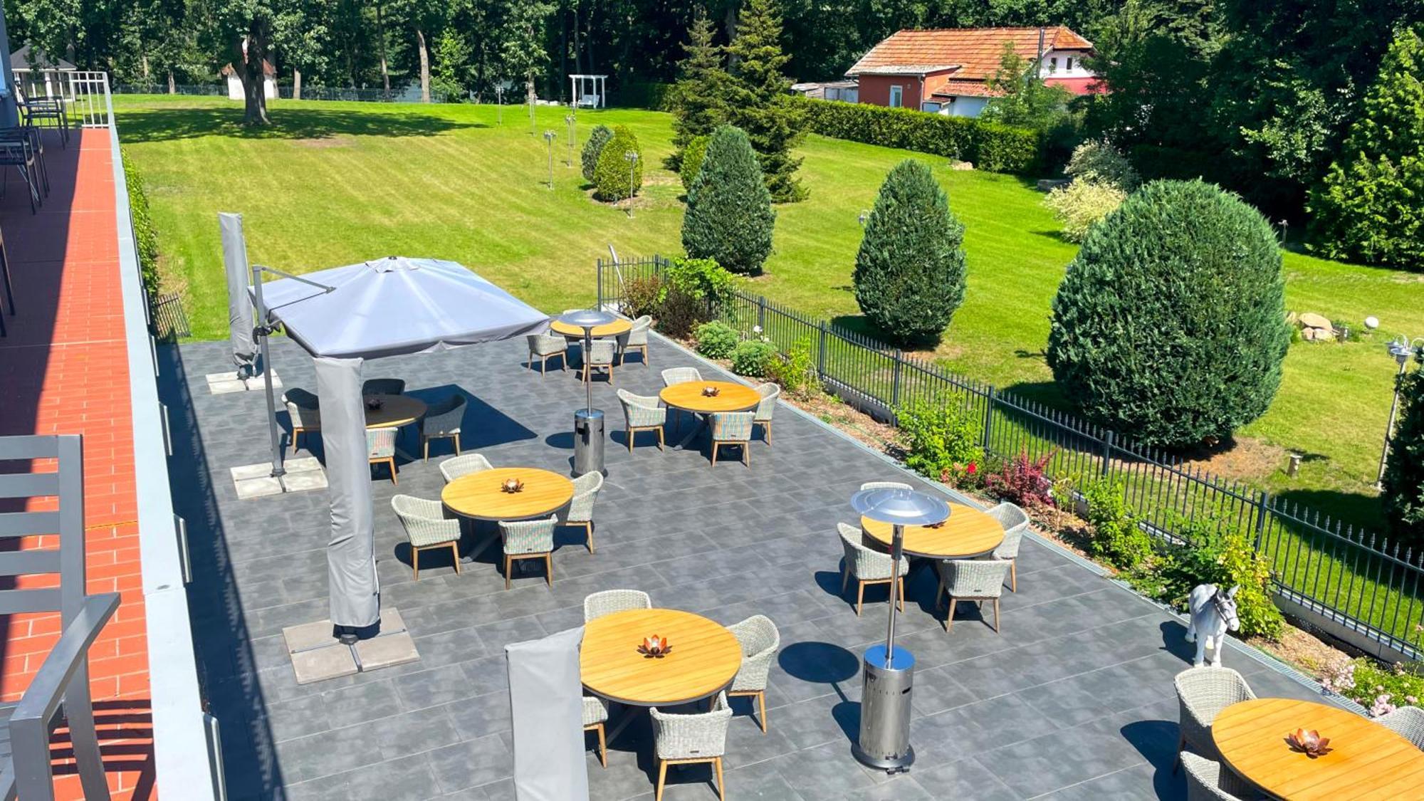 Seehotel Louise Dannenwalde Extérieur photo