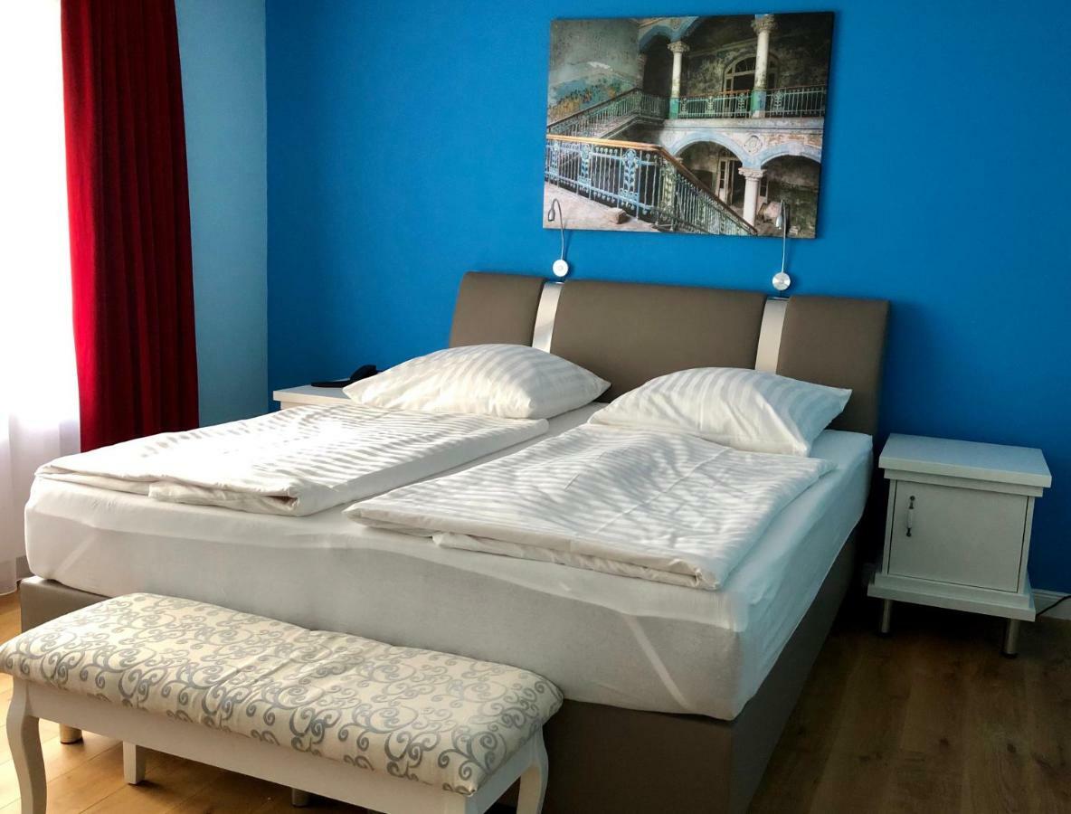 Seehotel Louise Dannenwalde Extérieur photo